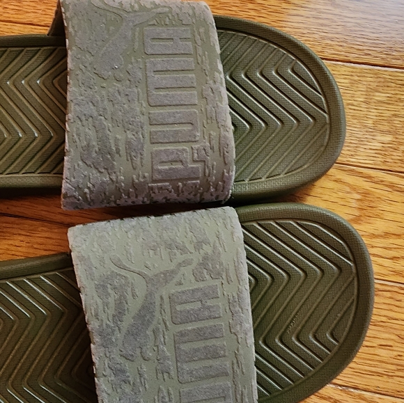 Puma Slide Sandals - Picture 3 of 8